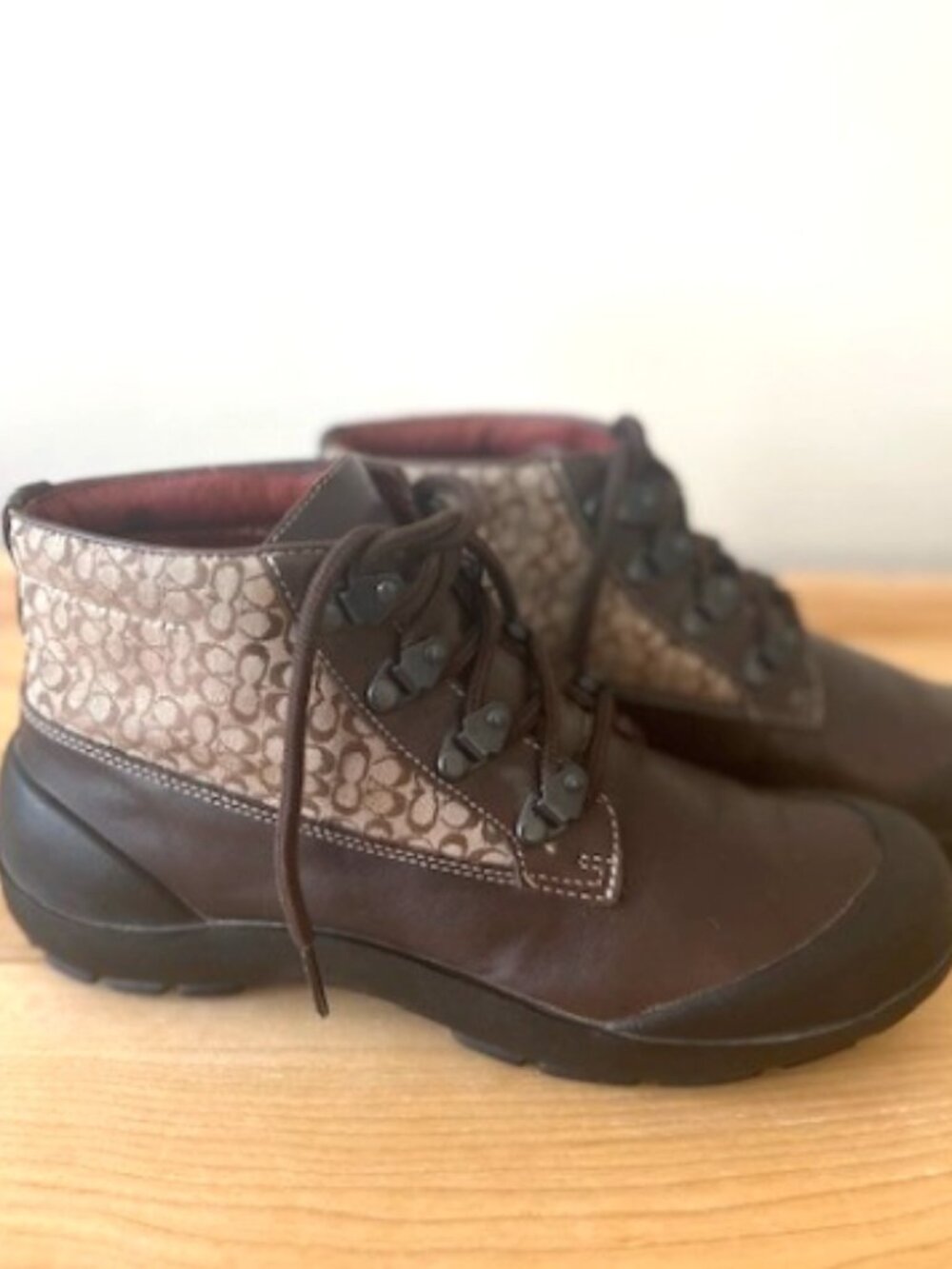Coach P488 Dyanne Signature Leather & Jacquard Lace‑Up Booties – Women’s 7.5M